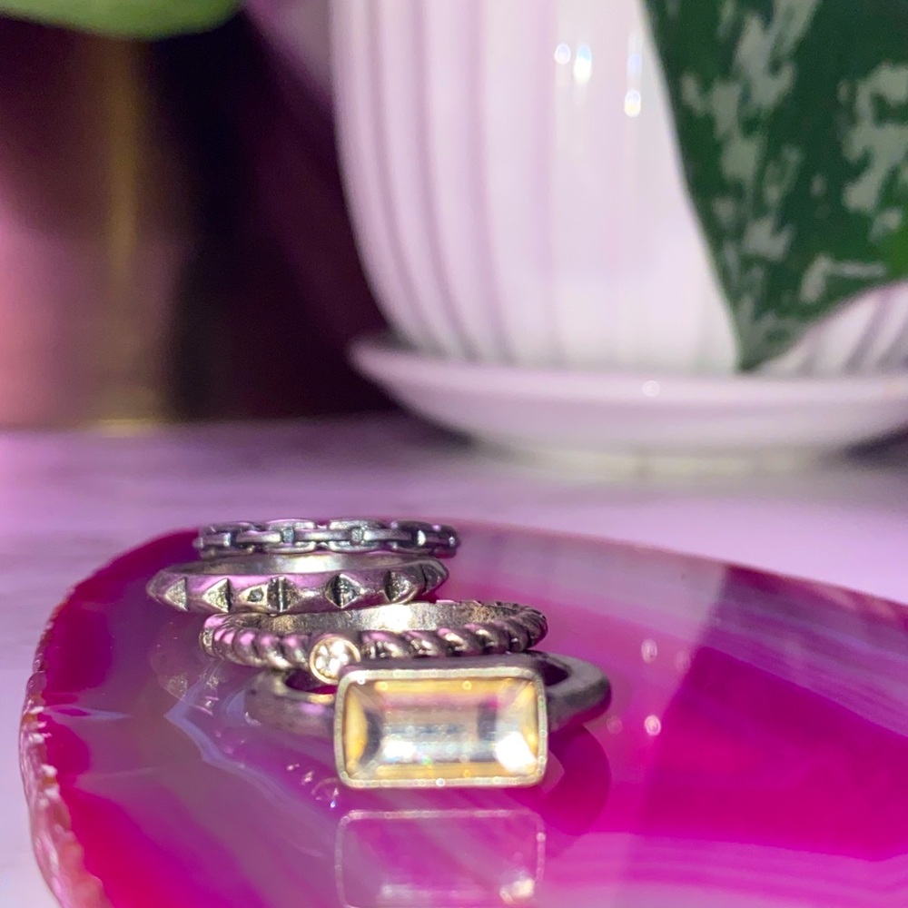 Simple Rings Set (4) - Picture 4 of 6
